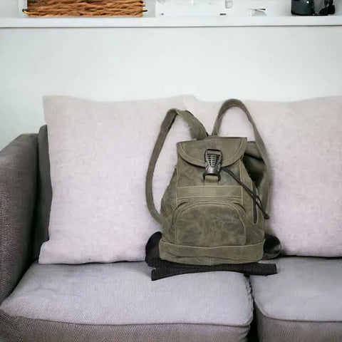 Small Leather Back Pack SL557